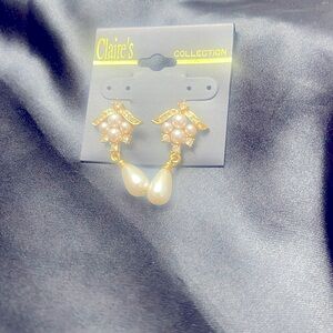 Pearl and gold earrings perfect for wedding or Christmas attire